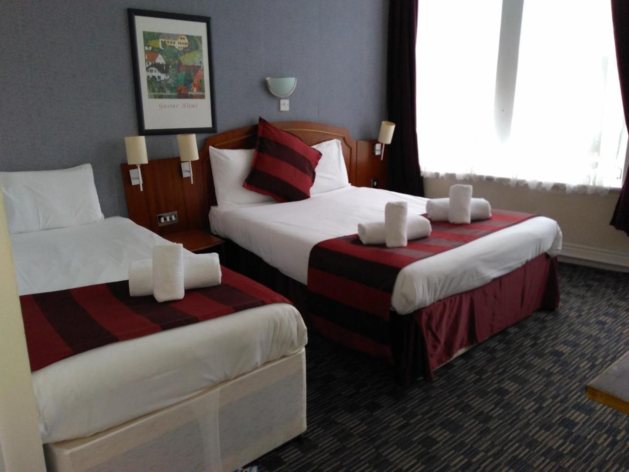 The Crown Hotel Stoke-on-Trent Екстер'єр фото